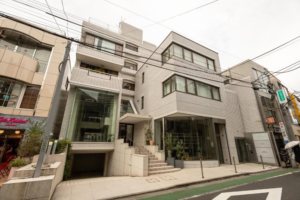 Jingumae Apartment | 云溪 表參道