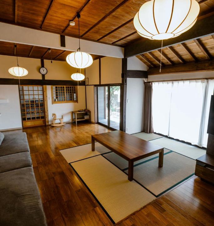 Izumo Apartment | 出雲古民家の宿みだみ