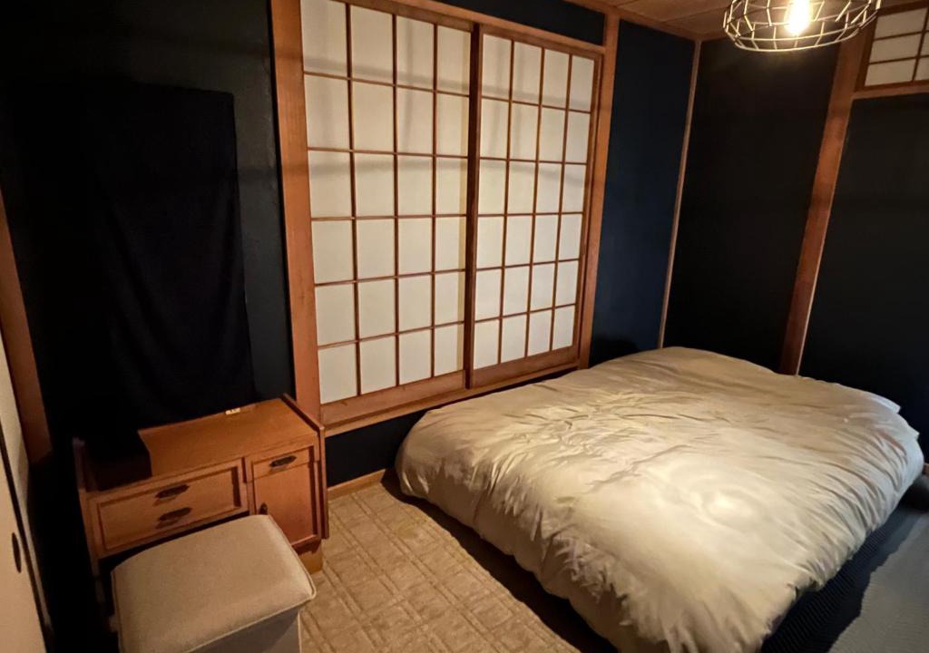 Kofu House | 天然温泉付 一棟貸し最大12名 近隣施設事前予約で バーベキュー 花火 和羽灯屋 ナウヒヤ