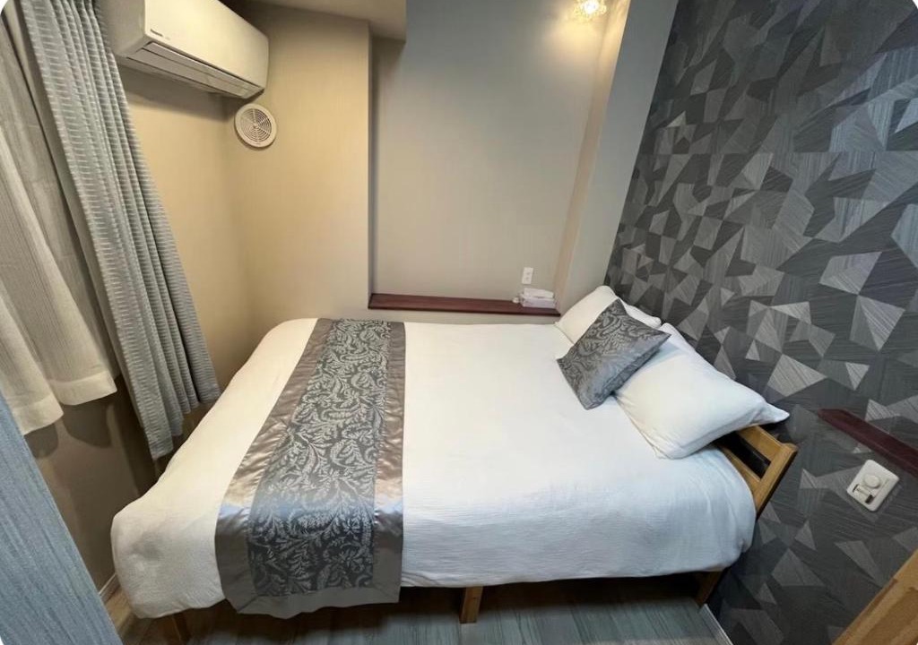 Takadanobaba Apartment | 松ノ竹101