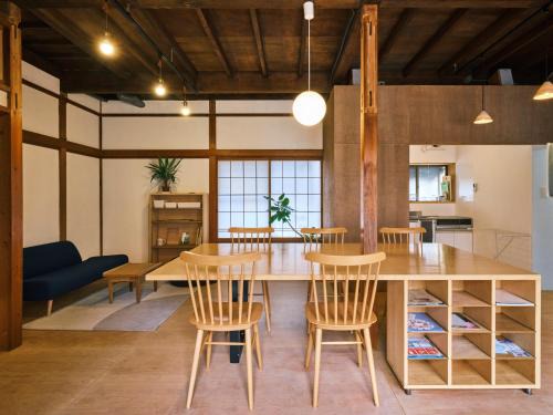 Inatori House | 湊庵錆御納戸-so-an sabionand-
