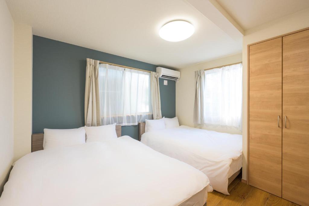 Haneda Apartment | 羽田3丁目ホテル 羽田空港10分 最大15名 広々85平米 3LDK 駐車場あり 日本製家電完備 wifi無料