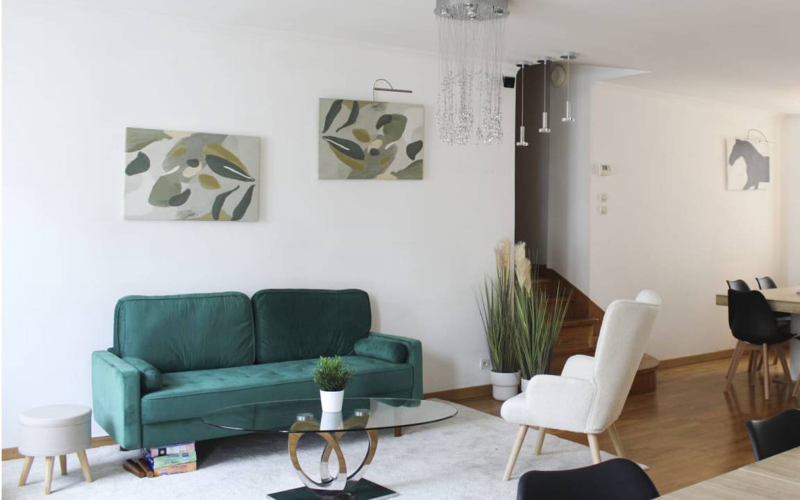 Porte-Saint-Martin Apartment | 100 m² Apartment ∙ 8 bedrooms ∙ 7 guests