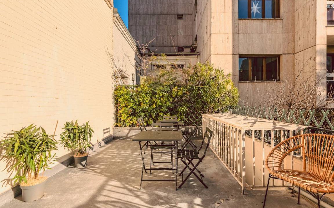 20th Arrondissement Resort | 107 m² Private room ∙ 1 bedroom ∙ 1 guest