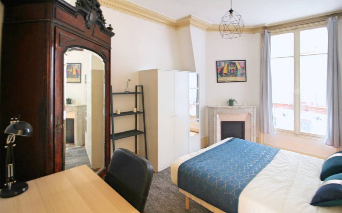 12th Arrondissement Resort | 108 m² Private room ∙ 1 bedroom ∙ 5 guests