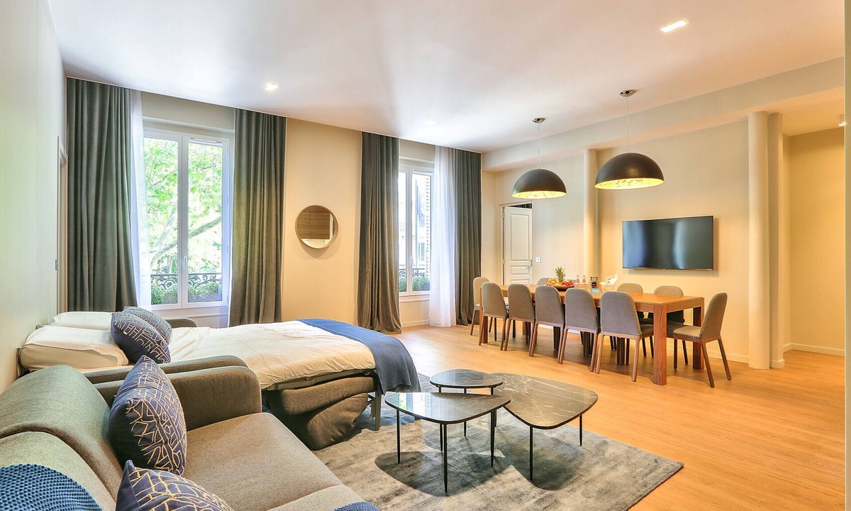 Bonne-Nouvelle Apartment | 119 - Urban Spacious Flat in Center of Paris