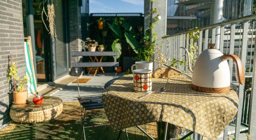 Montreuil Bed & Breakfast | 14 m² Bed and breakfast ∙ 2 guests