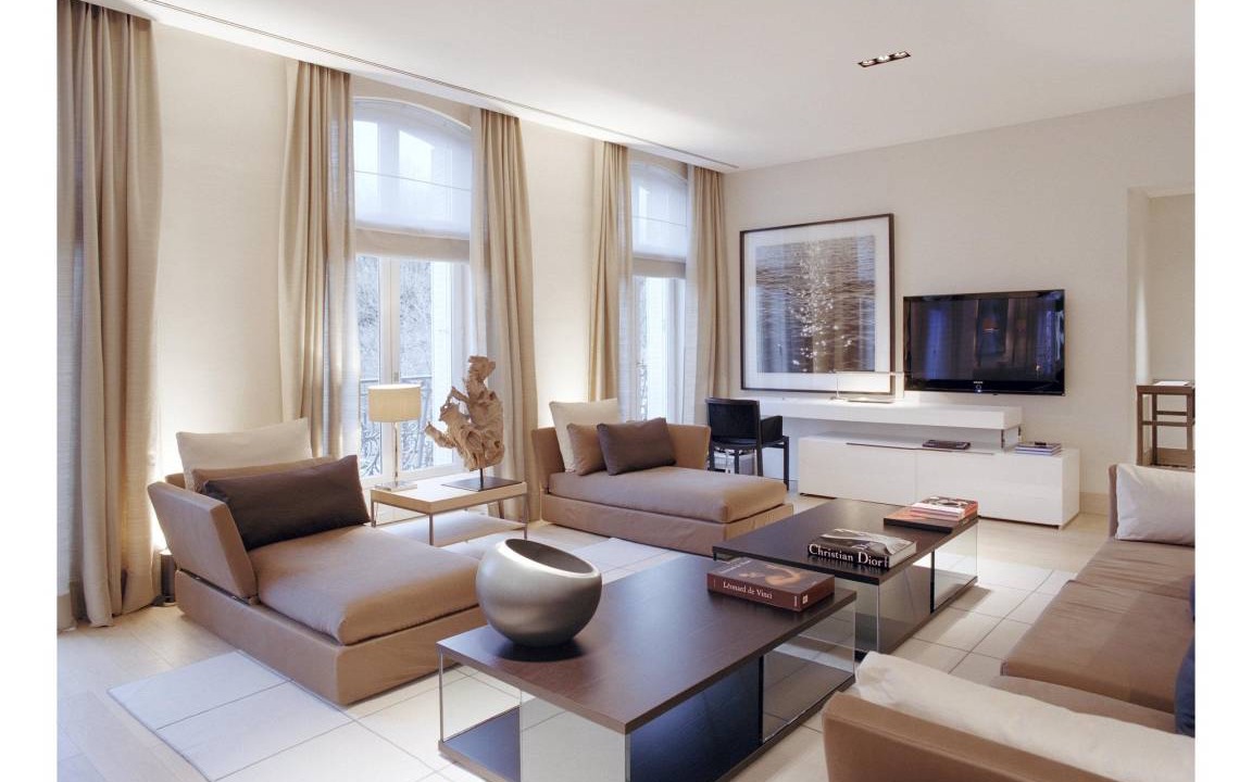 8th Arrondissement Hotel | 140 m² Hotel ∙ 8 guests