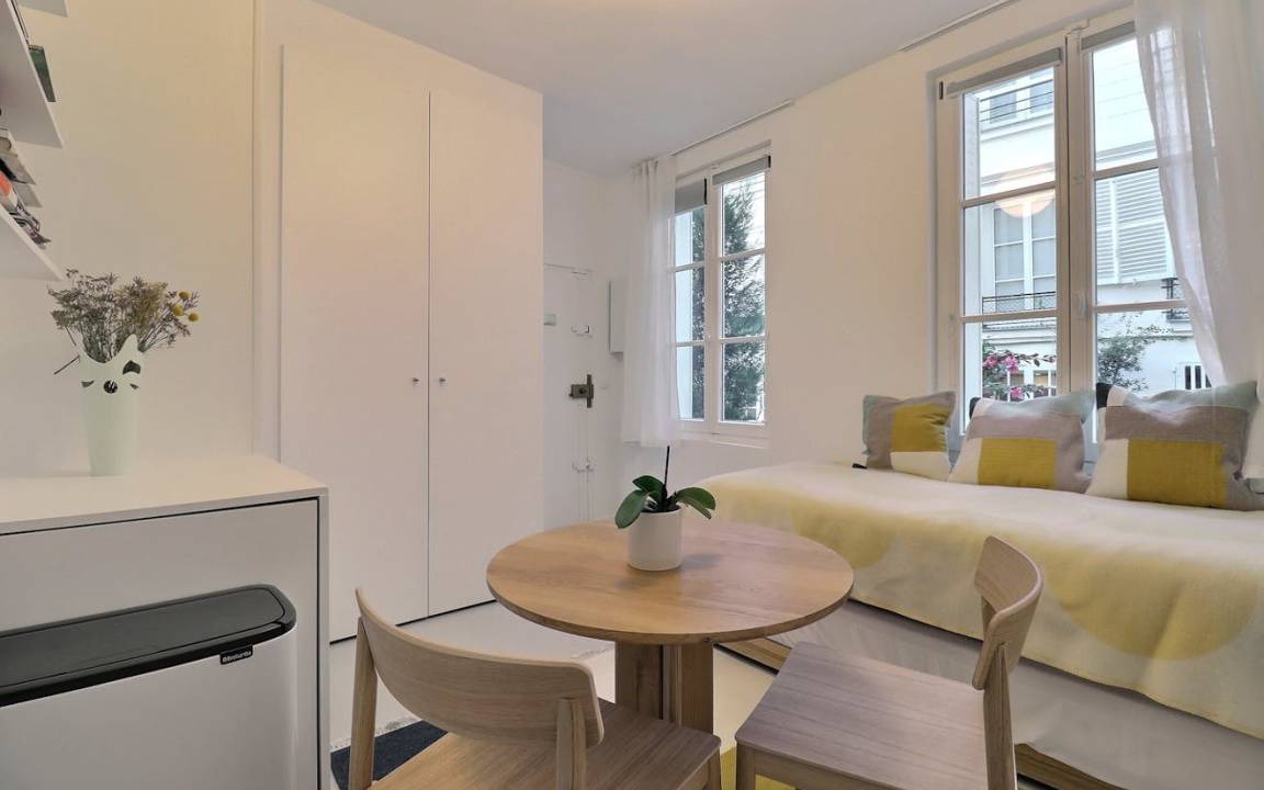 Quartier de la Monnaie Apartment | 17 m² Apartment ∙ 2 guests