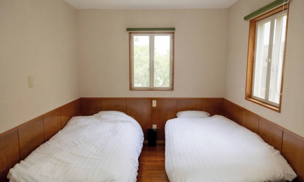 Kisami Hotel | 1F Triple Room only 30 seconds walk to the beach/Shimoda Shizuoka