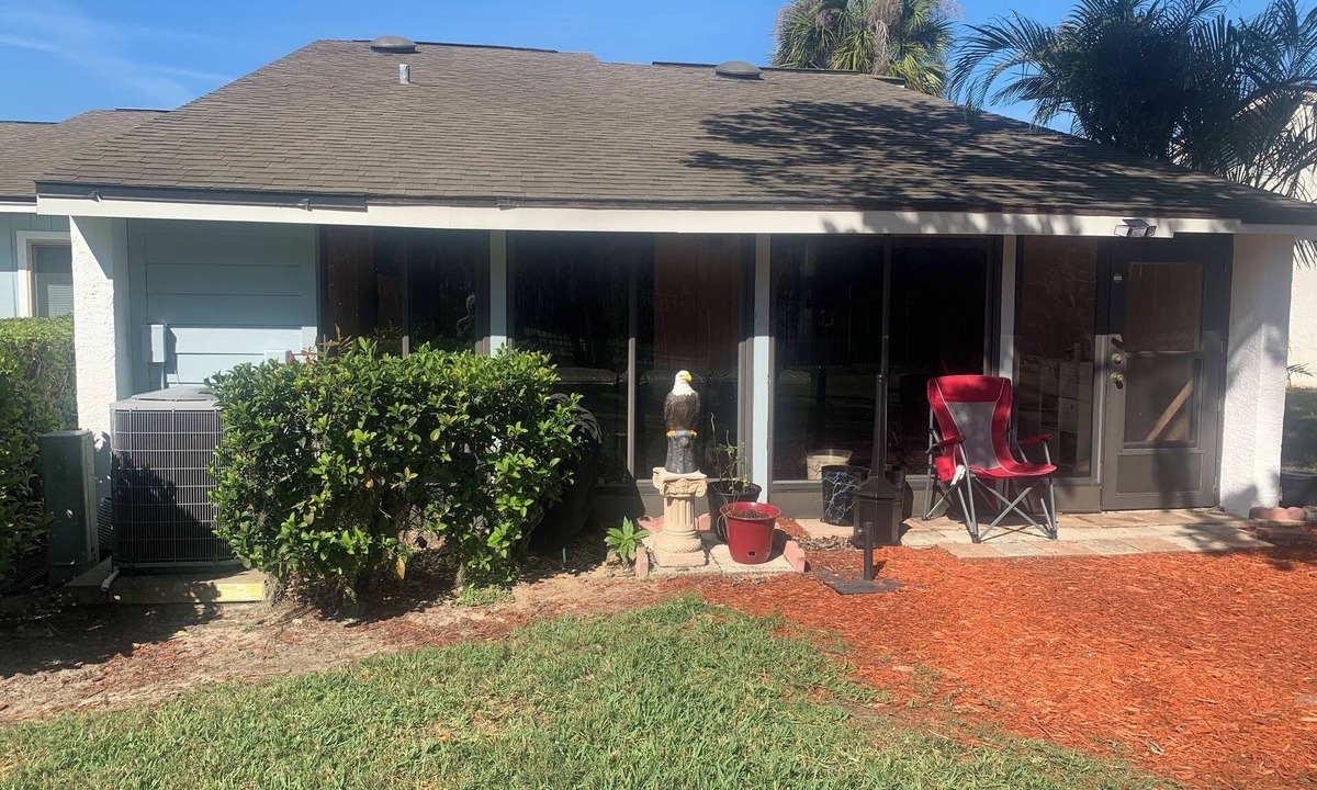 Solivita Condo | 2/2 condo in Kissimmee, next to 3rd tee of golf course, pool, pet friendly.