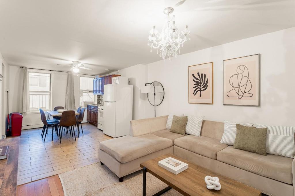 Tudor City Apartment | 2-Bedroom Condo in Kips Bay - New York City