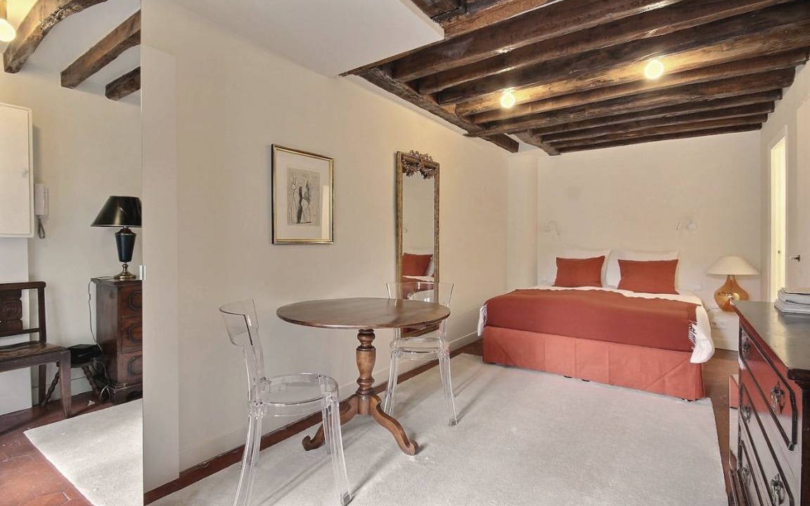 Les Halles Apartment | 20 m² Apartment ∙ 1 guest