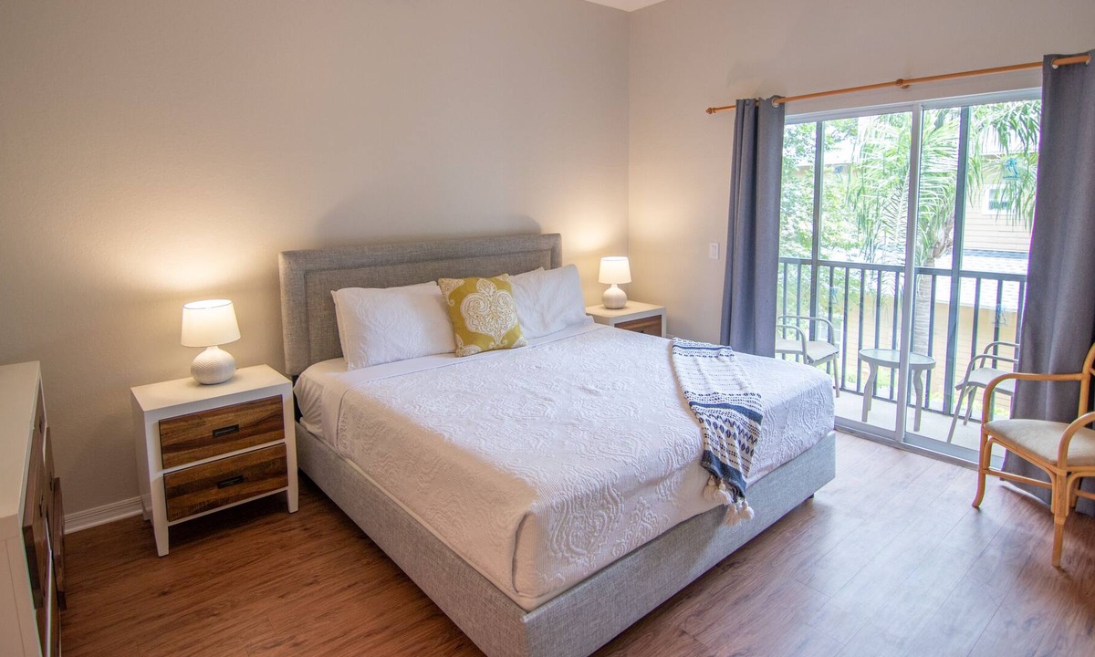 Hillcrest Estates House | ✨ 20 MINUTES TO DISNEY! An Oasis Island Vibe 3BR/2BA - Bayside Disney ✨