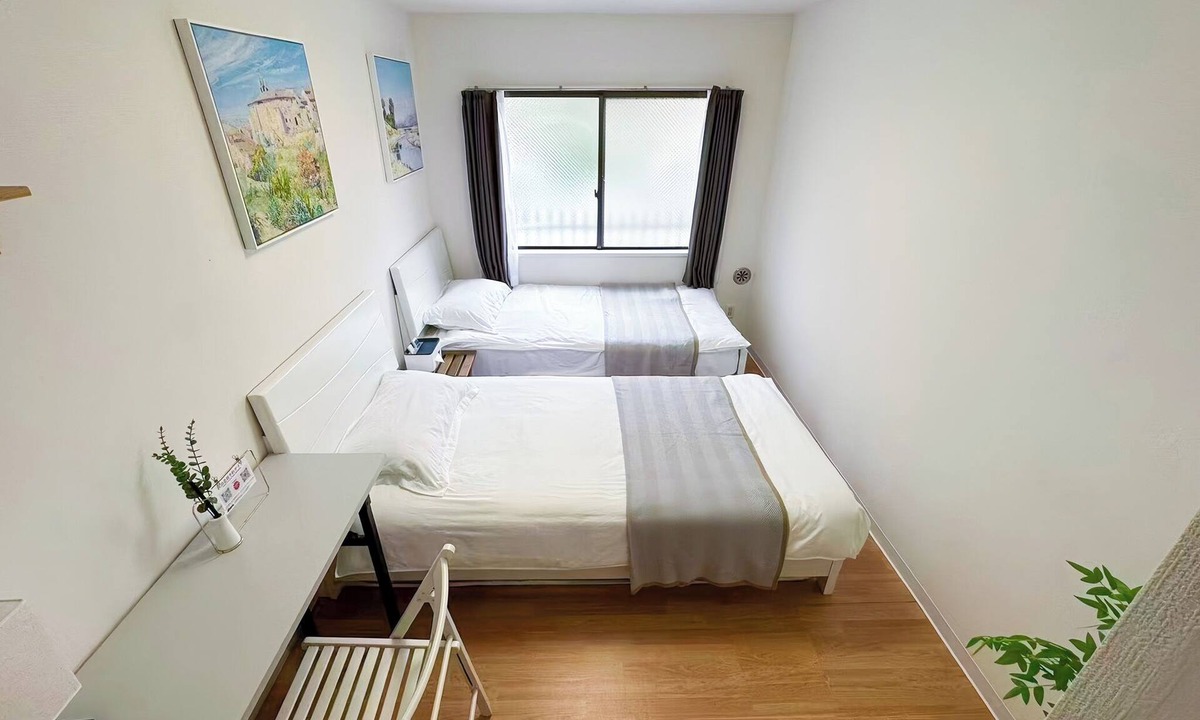 Nakano Apartment | 202】 【7:00 IN/19:00 OUT】4min丨Nearby Shinjuku and Kabukicho area by train丨Only bath and kitchen丨Maximum 3 persons