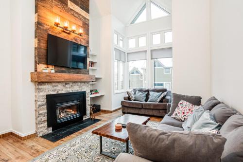 The Blue Mountains Apartment | 211 Chateau Ridge