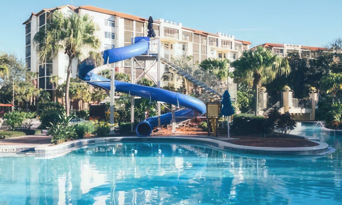 Orange Lake Resort | 2200 sq ft villa, 3BD+3BA, right next to the Magic Kingdom June 13-17