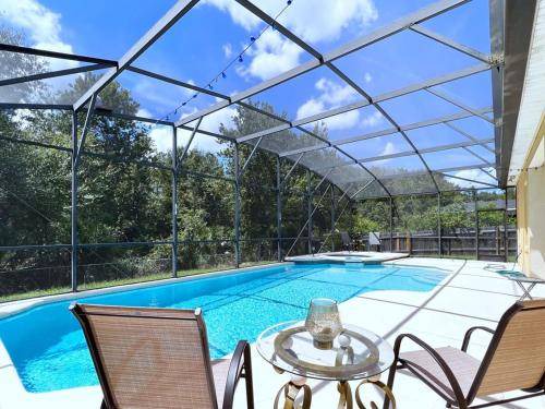Crescent Lakes House | 221 m² House ∙ 1 bedroom ∙ 10 guests