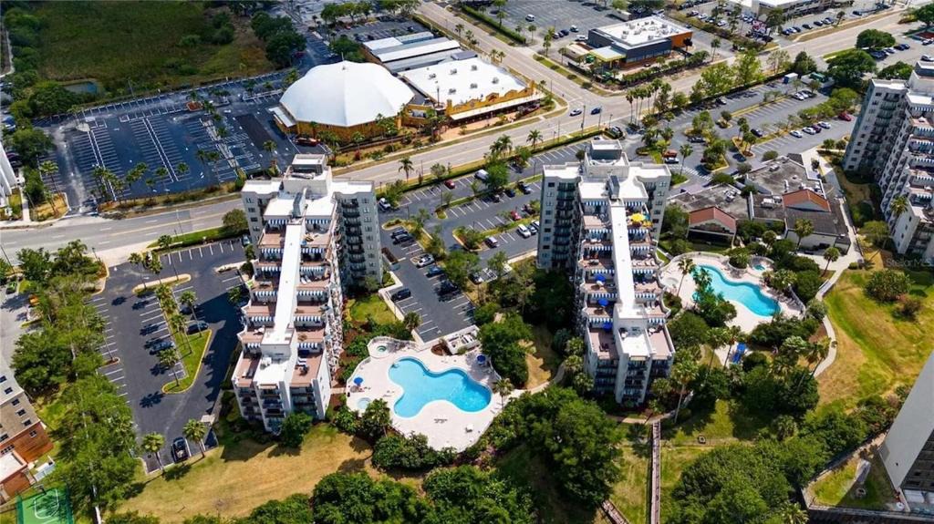 Southwest Orlando Apartment | 2301-2-CD-Enclave Skyline condo Near Universal