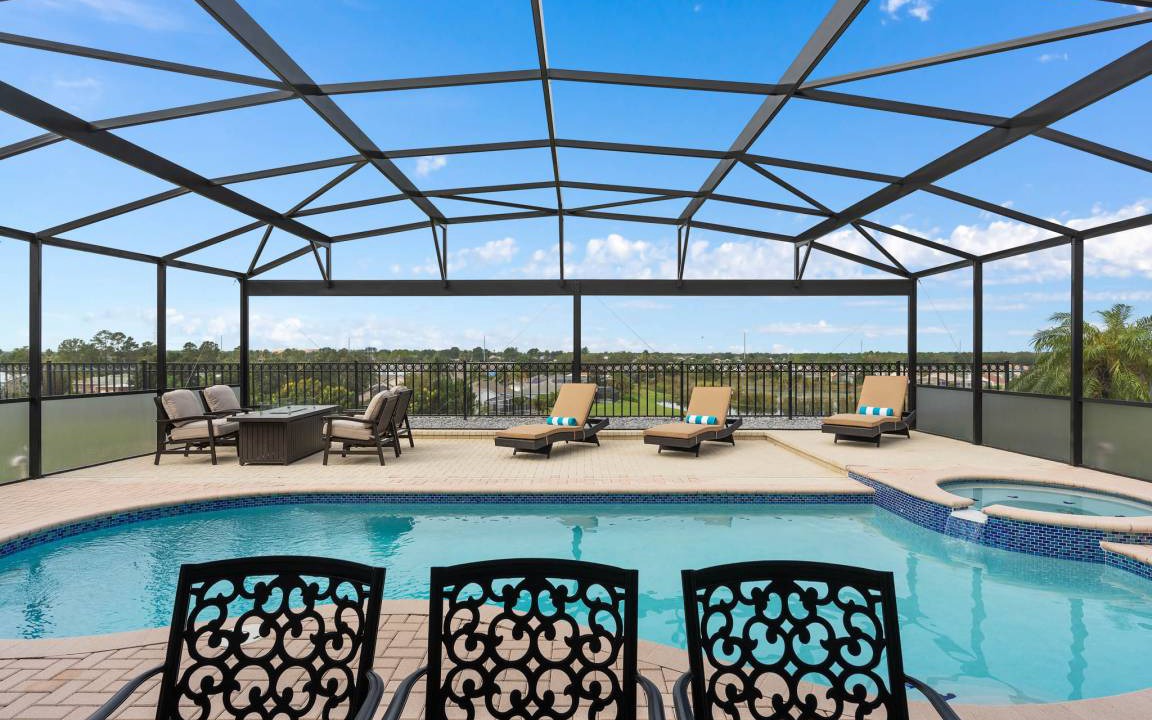Windsor Hills House | 232 m² House ∙ 5 bedrooms ∙ 12 guests
