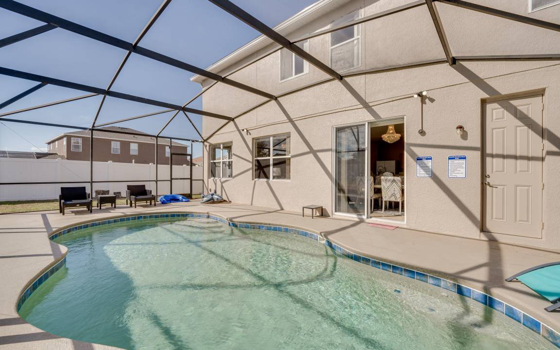 Legacy Park House | 238 m² House ∙ 4 bedrooms ∙ 12 guests