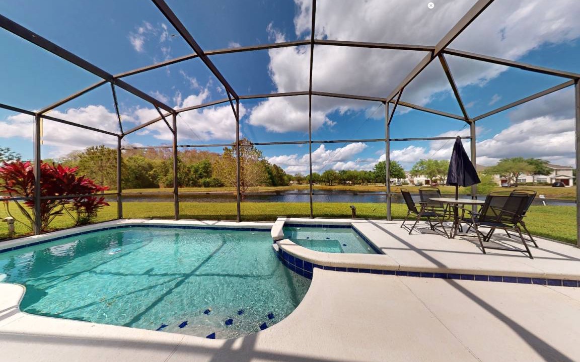 Trafalgar Village House | 242 m² House ∙ 6 bedrooms ∙ 14 guests