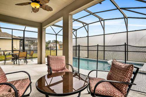 Trafalgar Village House | 244 m² House ∙ 5 bedrooms ∙ 12 guests