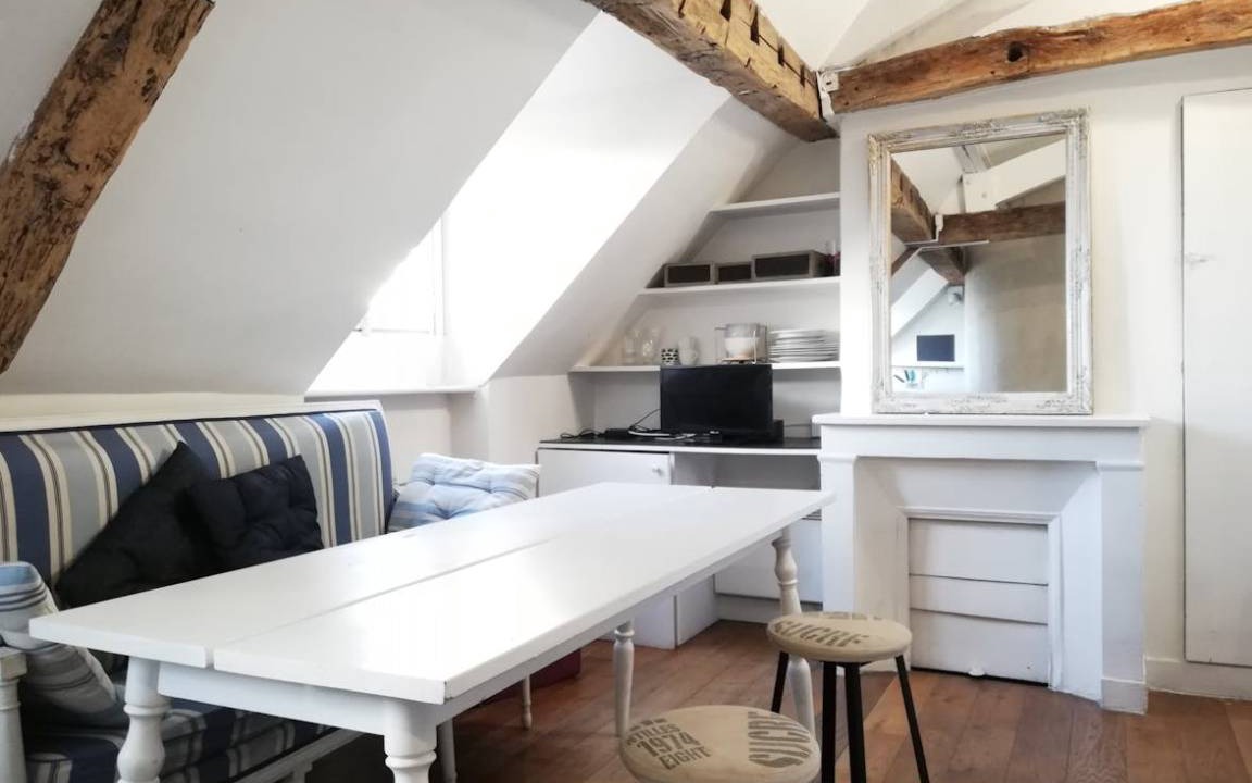 8th Arrondissement Apartment | 26 m² Apartment ∙ 1 bedroom ∙ 2 guests