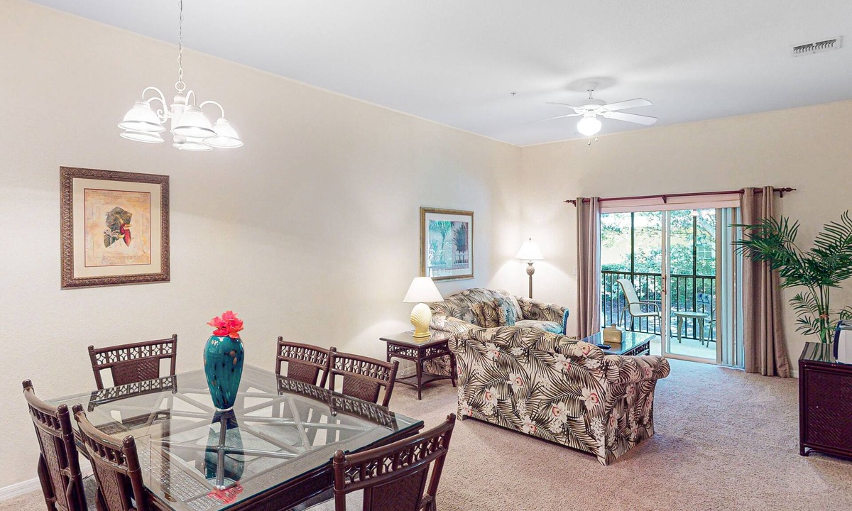 Bahama Bay Condo | 2nd floor condo w/gym, restaurant, tennis court, near theme parks, balcony