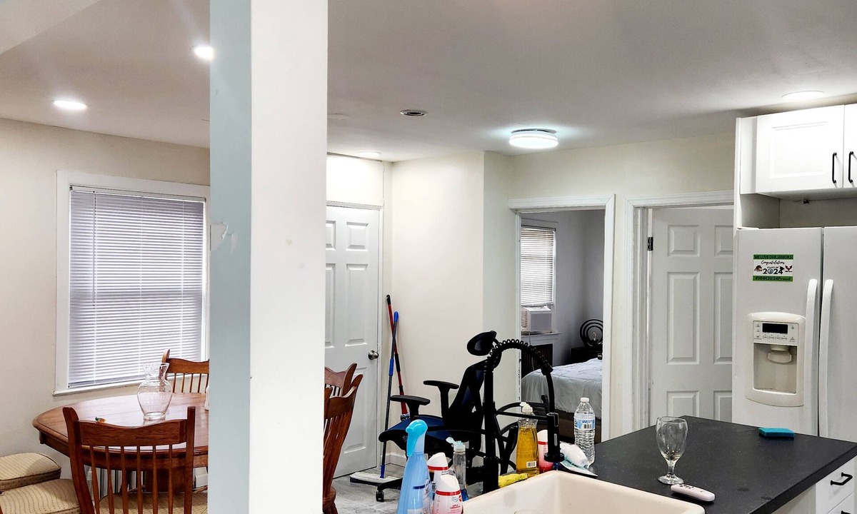 Dix Hills House | 3-bedroom house in enjoyable Dix Hills with AC for relaxing stays