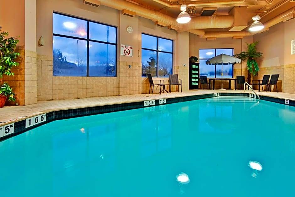 Holiday Inn Hotel Suites Mississauga Ihg | Mississauga