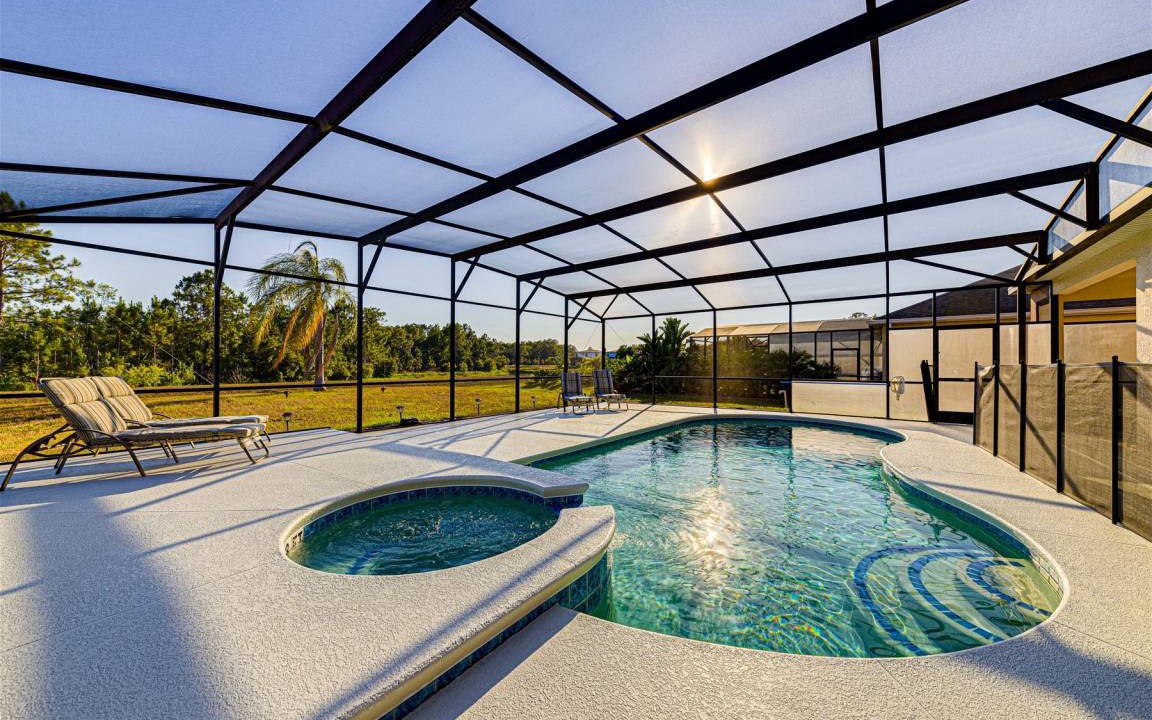 Watersong House | 303 m² House ∙ 5 bedrooms ∙ 10 guests
