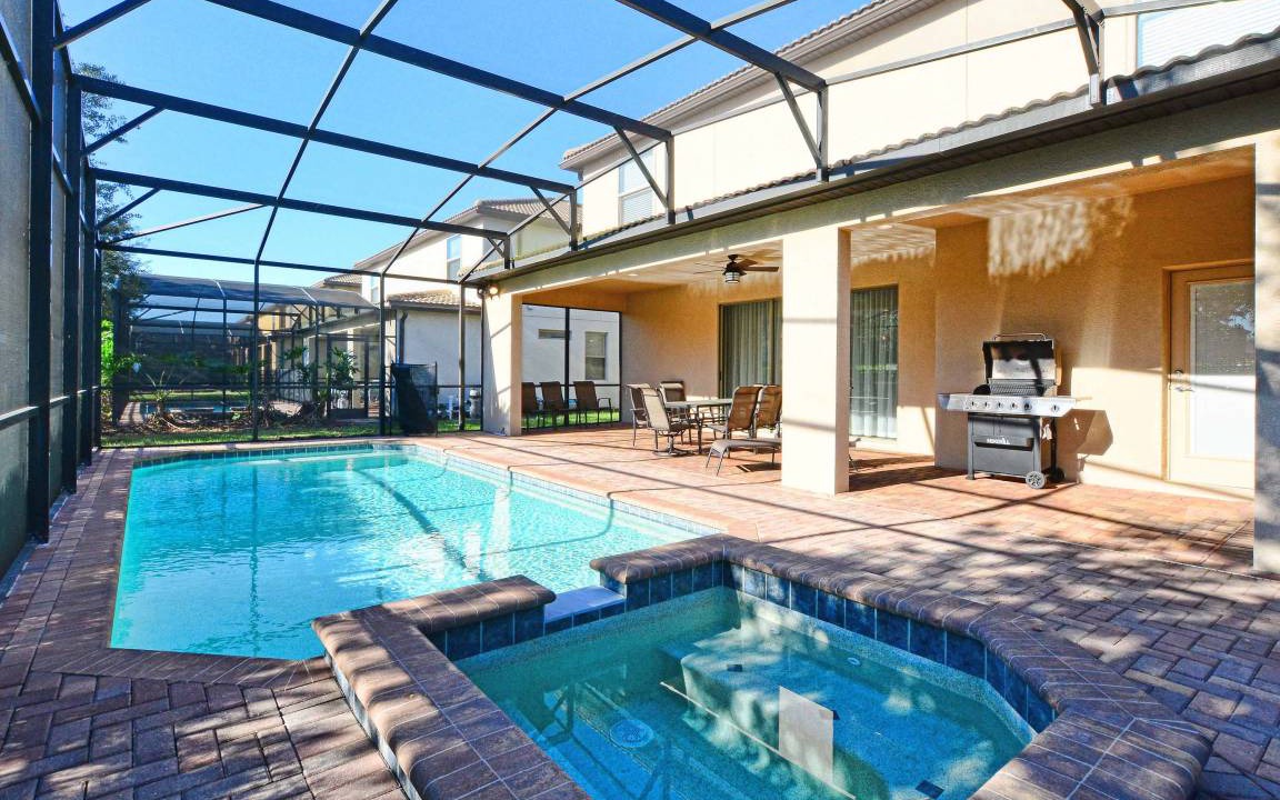 Bay Lake House | 375 m² House ∙ 8 bedrooms ∙ 16 guests
