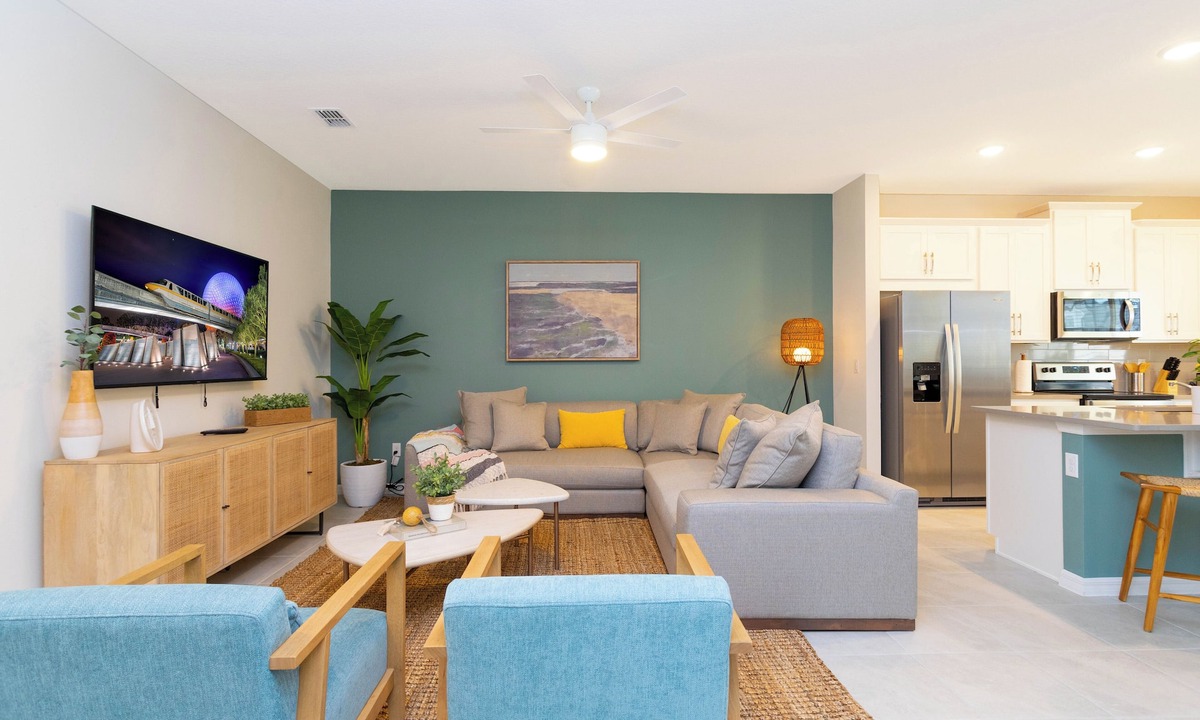 Four Corners House | 4 Bedrooms, 4.5 bathrooms Townhouse