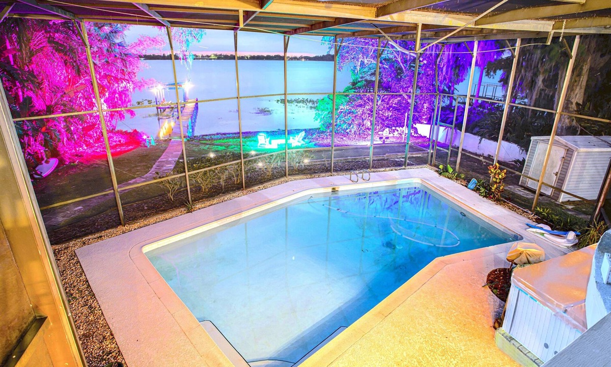 Southwest Orlando House | 4 Rooms, Lake, Pool, Hottub, Puttputt