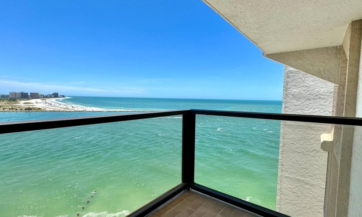 Clearwater Beach Condo | 440 West Condo 1602N Sensational Gulf-view