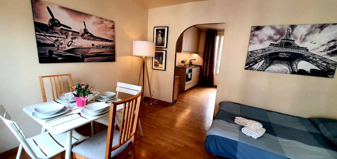 Louis Bertrand-Mirabeau-Semard Apartment | 45 m² Apartment ∙ 3 bedrooms ∙ 6 guests
