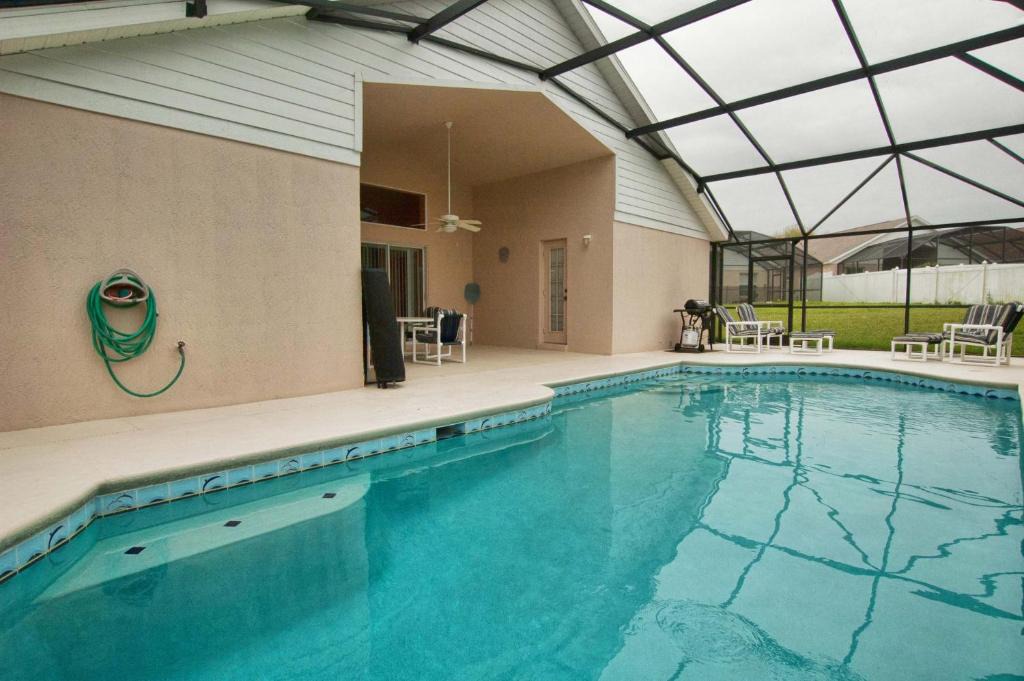 Windsor Palms House | 5 Bedroom Pool Home in Indian Creek 2303IC
