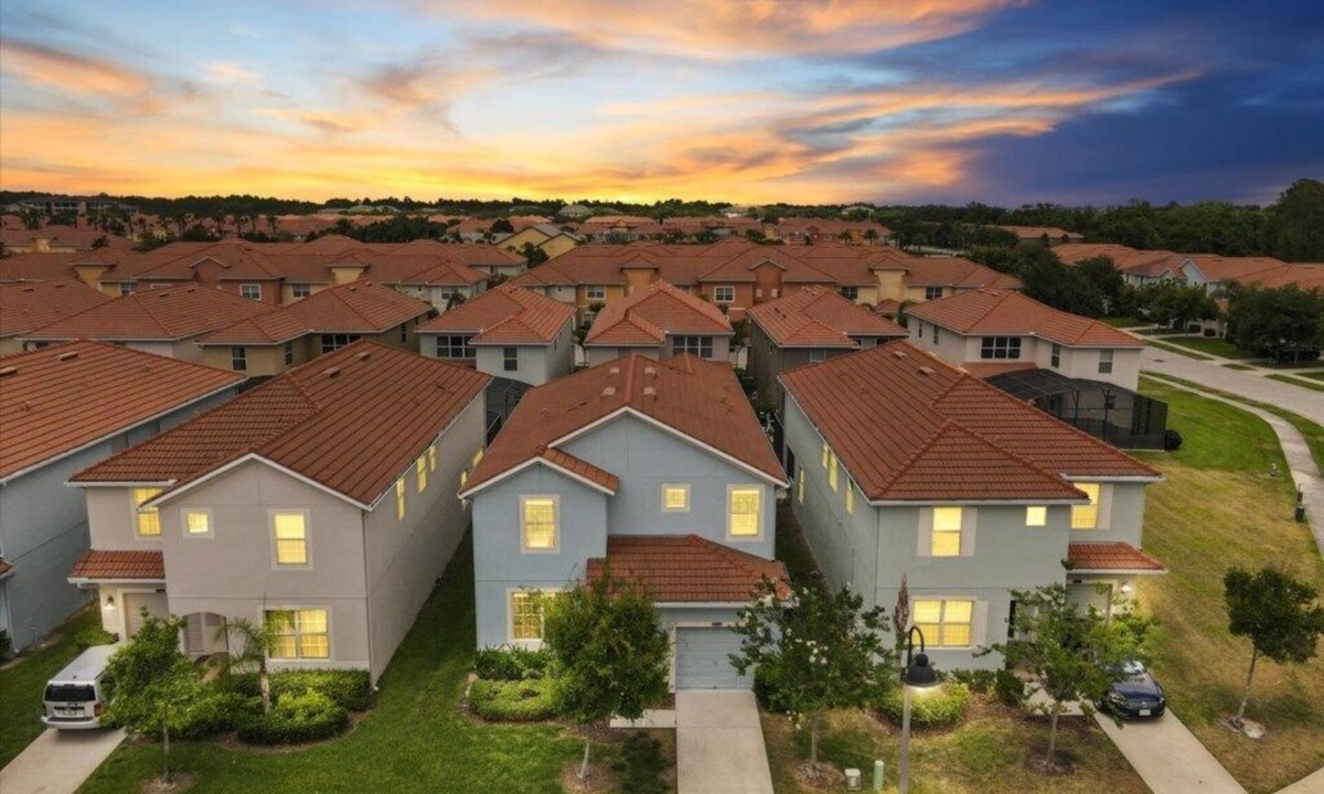 Florida Central Atlantic Coast House | 5 Bedrooms/5 Bathrooms/Paradise Palms (2966 BP)