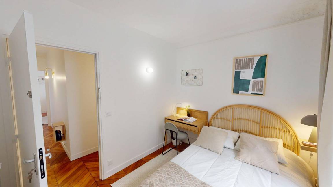 Quartier de Rochechouart Resort | 50 m² Private room ∙ 1 bedroom ∙ 1 guest