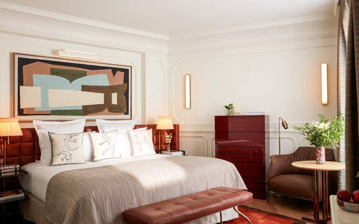 Saint-Germain-des-Pres Hotel | 65 m² Hotel ∙ 8 guests