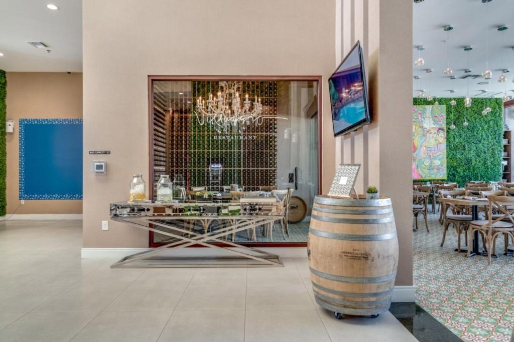 Florida Central Atlantic Coast House | 7662AMAZONAS townhouse