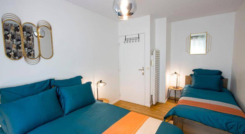 Aubervilliers Apartment | 85 m² Apartment ∙ 3 bedrooms ∙ 10 guests