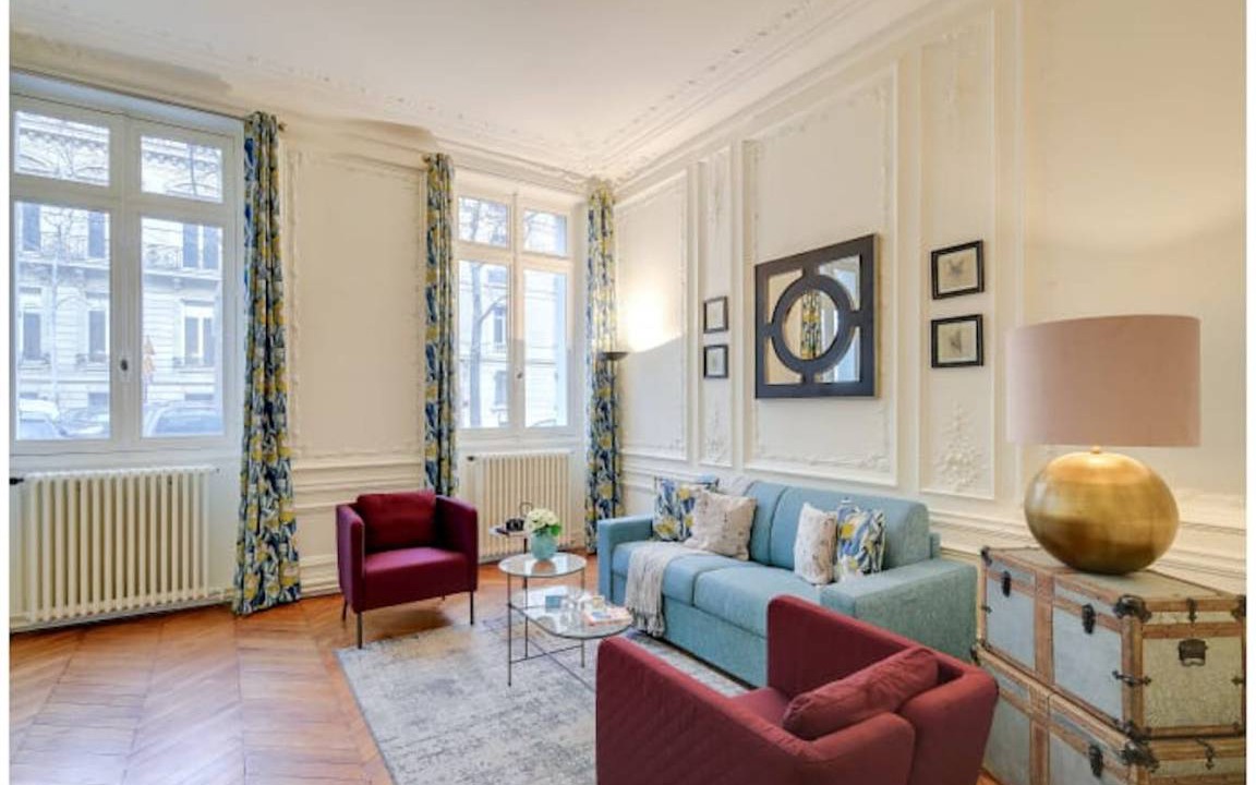 L'Europe Apartment | 90 m² Apartment ∙ 2 bedrooms ∙ 4 guests