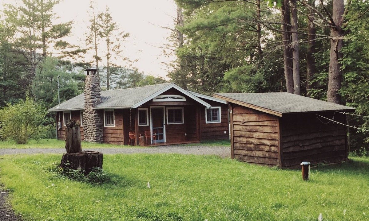 Phoenicia Cabin | A Couple's Mountain Cabin Retreat (Catskills)