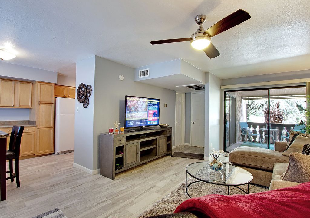 Winfield Place Apartment | Absolutely Spectacular Condo in Old Town Scottsdale... Awesome Location!!!