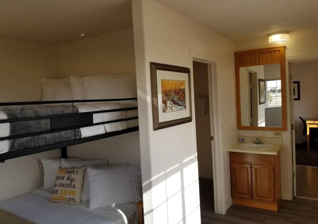 Valle Apartment | Affordable Retreat Sleeps 8 near Grand Canyon