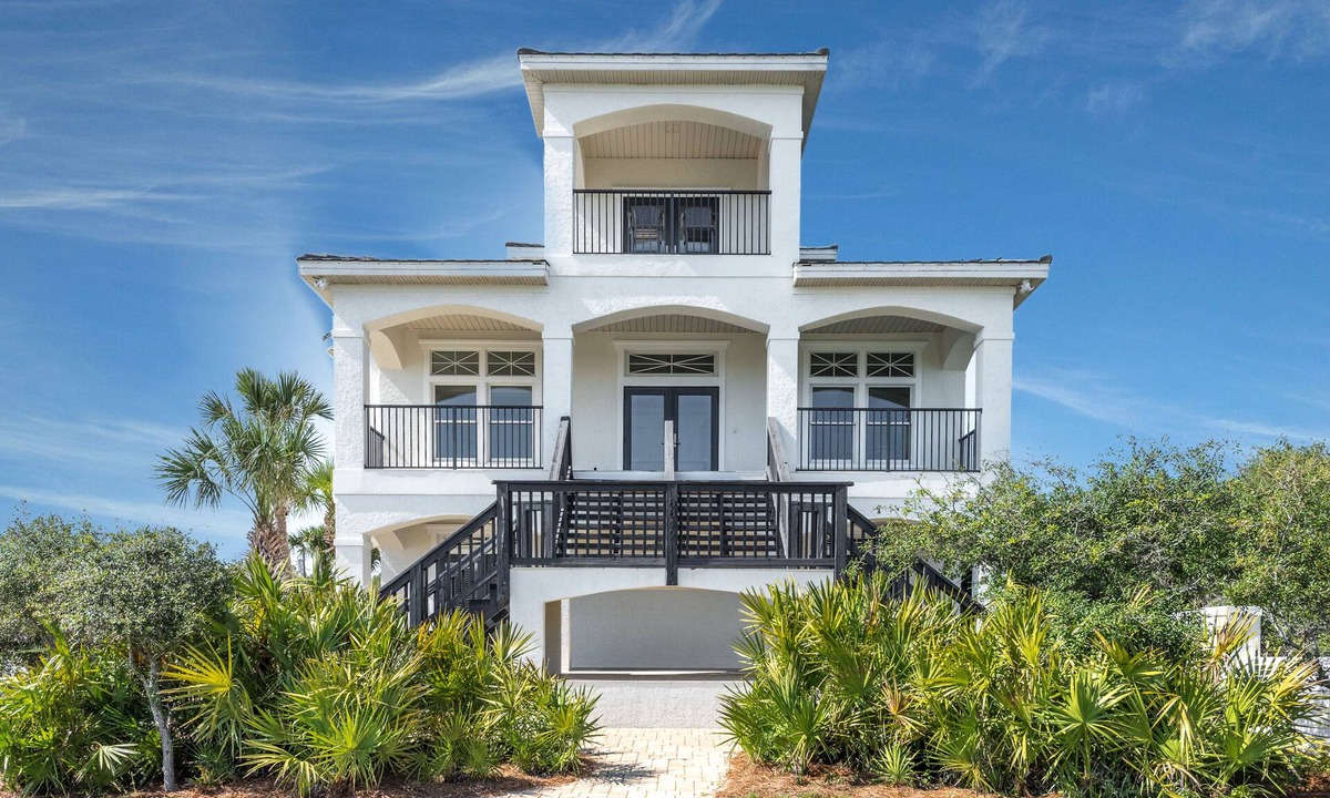 Seacrest House | ALL ABOUT COASTAL STYLE.