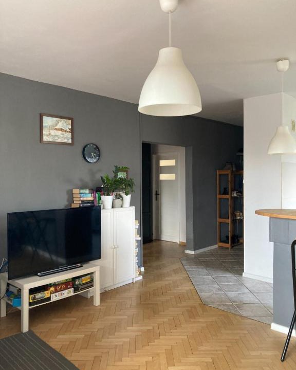 Bandra East Apartment | Apartament on Bharat Nagar Rd