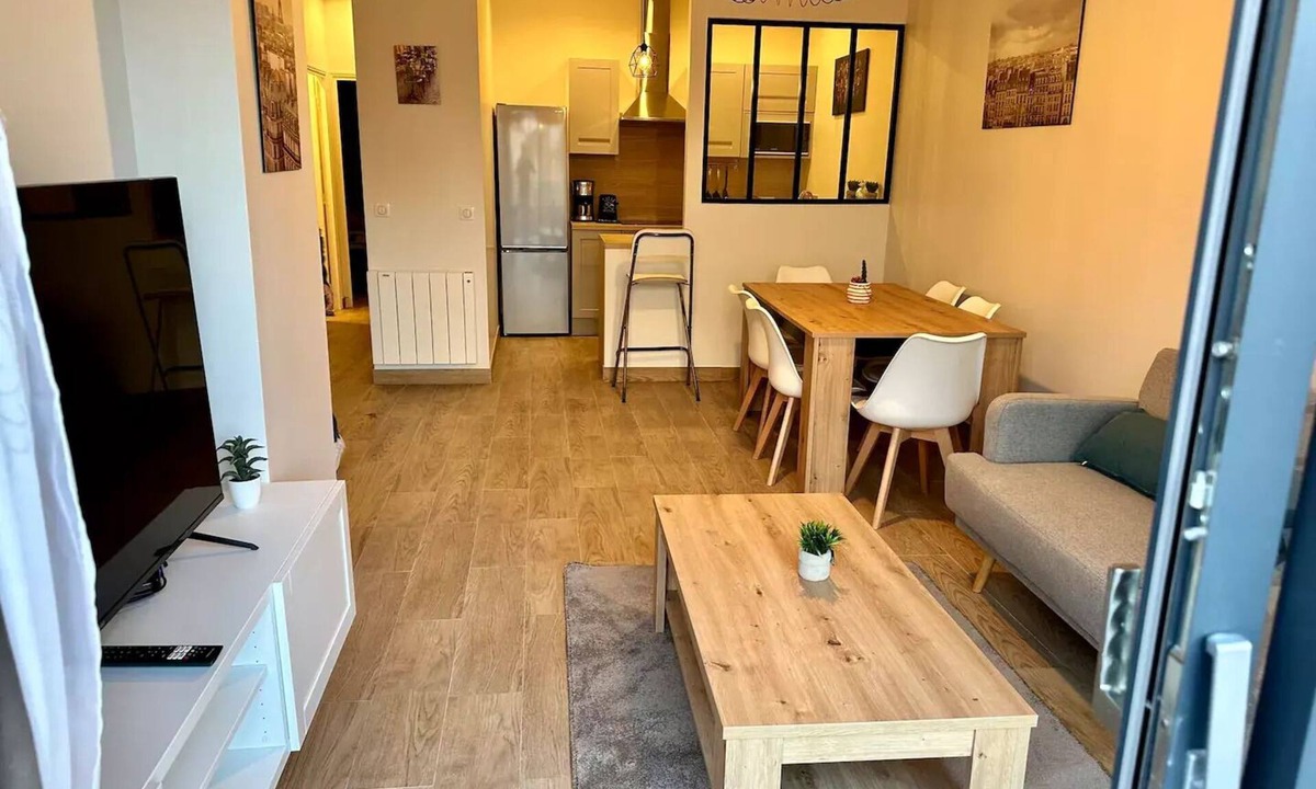 L'Economie Apartment | Apartment 15min from paris